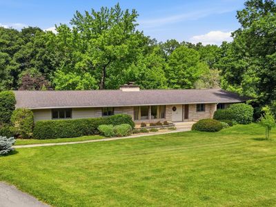 525 S Hempstead Rd
