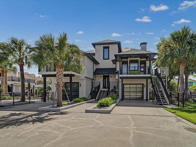 1047 & 1027 Long Reach Dr