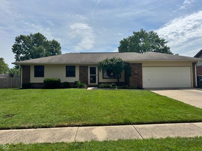 7811 Cannonade Dr