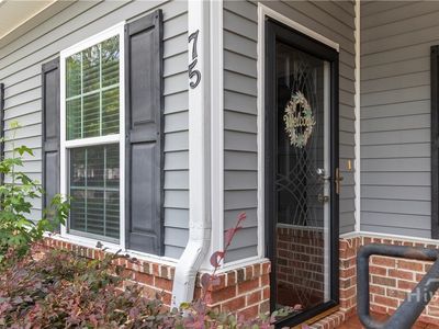 75 Falkland Avenue