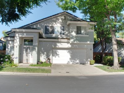 3683 Whispering Creek Cir