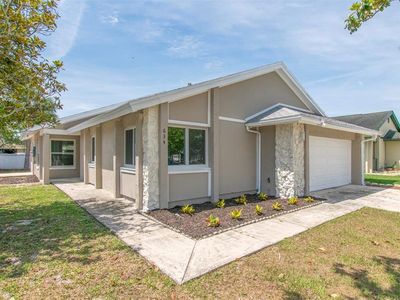 634 Stanhope Dr