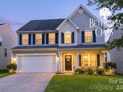 2745 Cypress Oak Ln