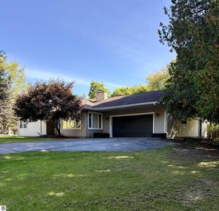 Property at 132 Fox Dr, Saint Louis, MI
