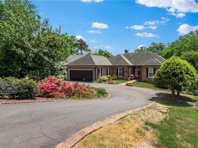 166 River Hill Dr