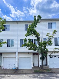 281 Jamie Ln