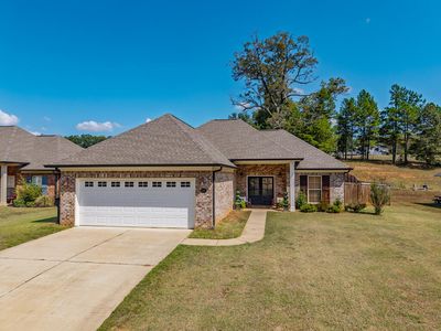 1014 Pebble Creek Dr