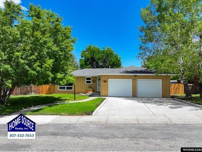 585 Cedar St