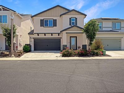 2213 Comstock Ln