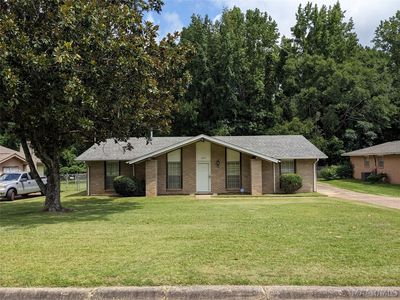 Property at 2912 McFadden Dr, Tuskegee Institute, AL