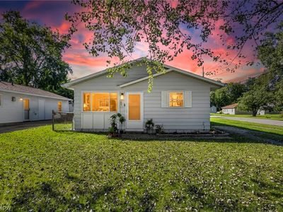 Property at 301 Warden Ave, Elyria, OH