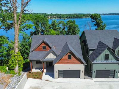 19 Jones Cir