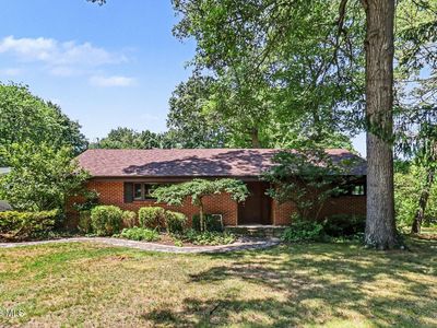 635 Glengary Rd