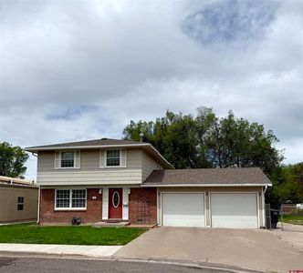 3 Bellwood Drive