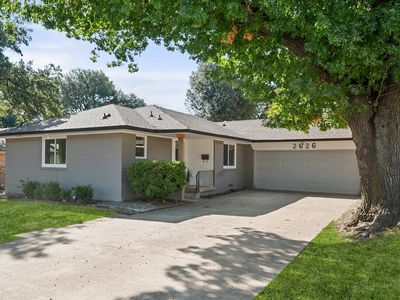 2626 Alden Ave