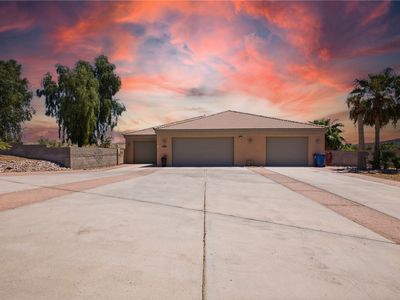 1860 E Marble Canyon Drive