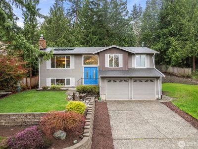 255 Capella Drive NW
