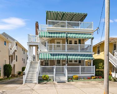 848 Park Pl Floor 2