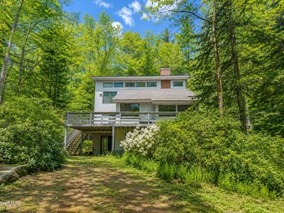 454 Seneca Dr