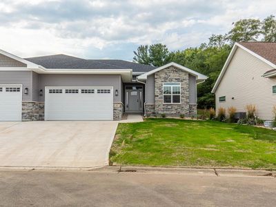 17 Prince Way