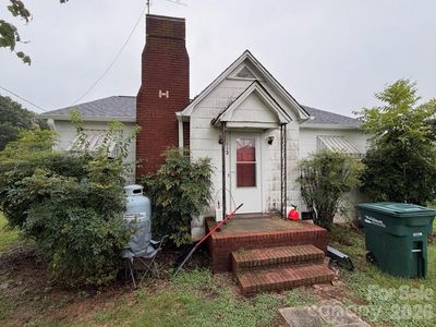 112 Rumple St