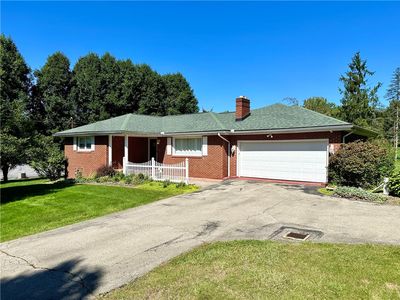 22 Meadowbrook Dr