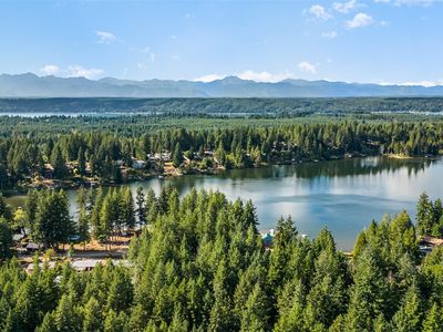 2181 E Trails End Drive