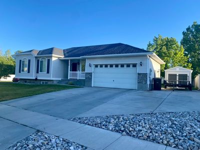 114 Spyglass Dr