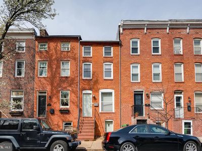 2014 Bank St