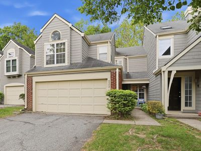 9352 Aberdare Dr