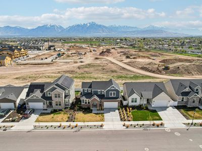 12927 S Twisted Oak Dr