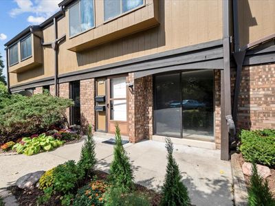 8678 North Servite DRIVE