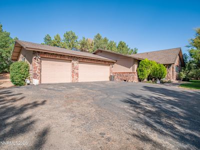 12745 Thomas Creek Rd