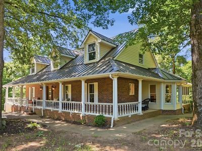 846 Windy Oaks Way