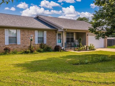 1802 Pinewood Cv
