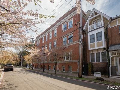 8 Hughes Place #1N