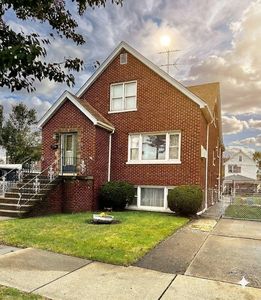 4034 Euclid Ave