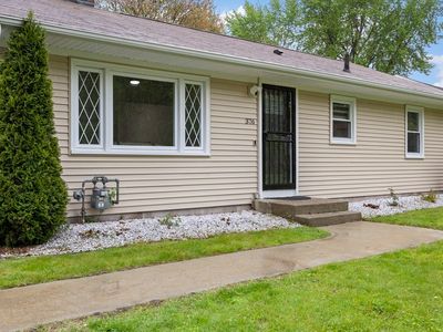 376 Hermitage Dr