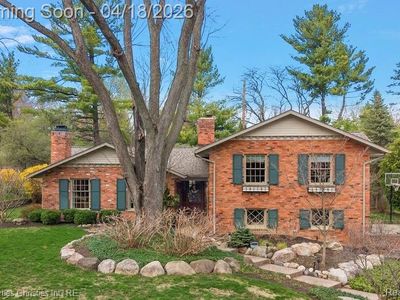3648 Halla Ln