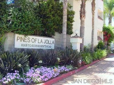 8310 Regents Rd Unit 3E