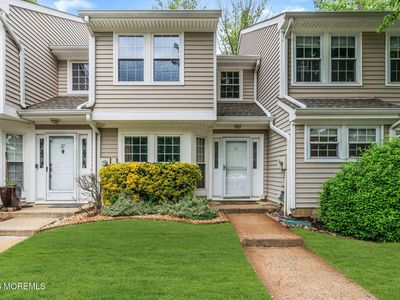 Property at 26 Duncan Way, Freehold, NJ