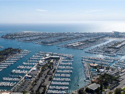 13650 Marina Pointe Dr Unit 609