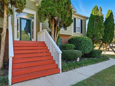 147 Midland Dr