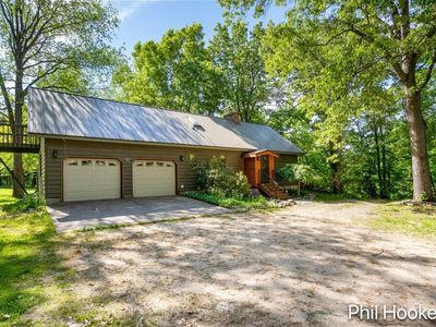 996 Prairie Creek Rd