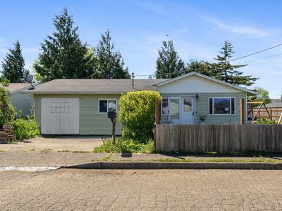Property at 602 Ash Ave, Tillamook, OR