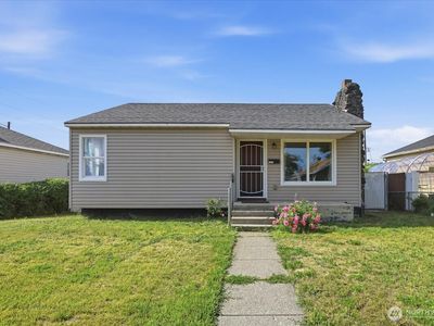 1324 E Kiernan Avenue