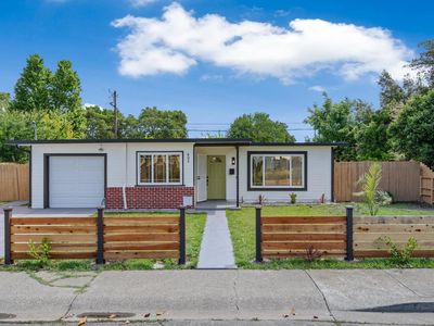 402 Tregaskis Avenue