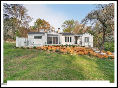 100 Eastwood Lake Rd