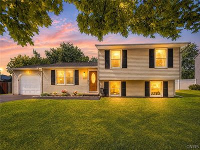 6243 Welland Ln