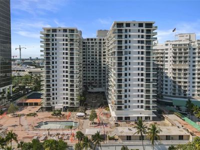 9801 Collins Ave APT 8S